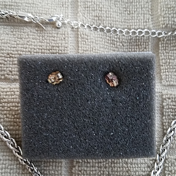 Nwot Jewelry - Picture 4 of 4